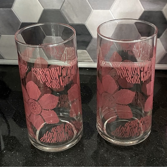 Libbey Drinkware Red Roses - Picture 5 of 5